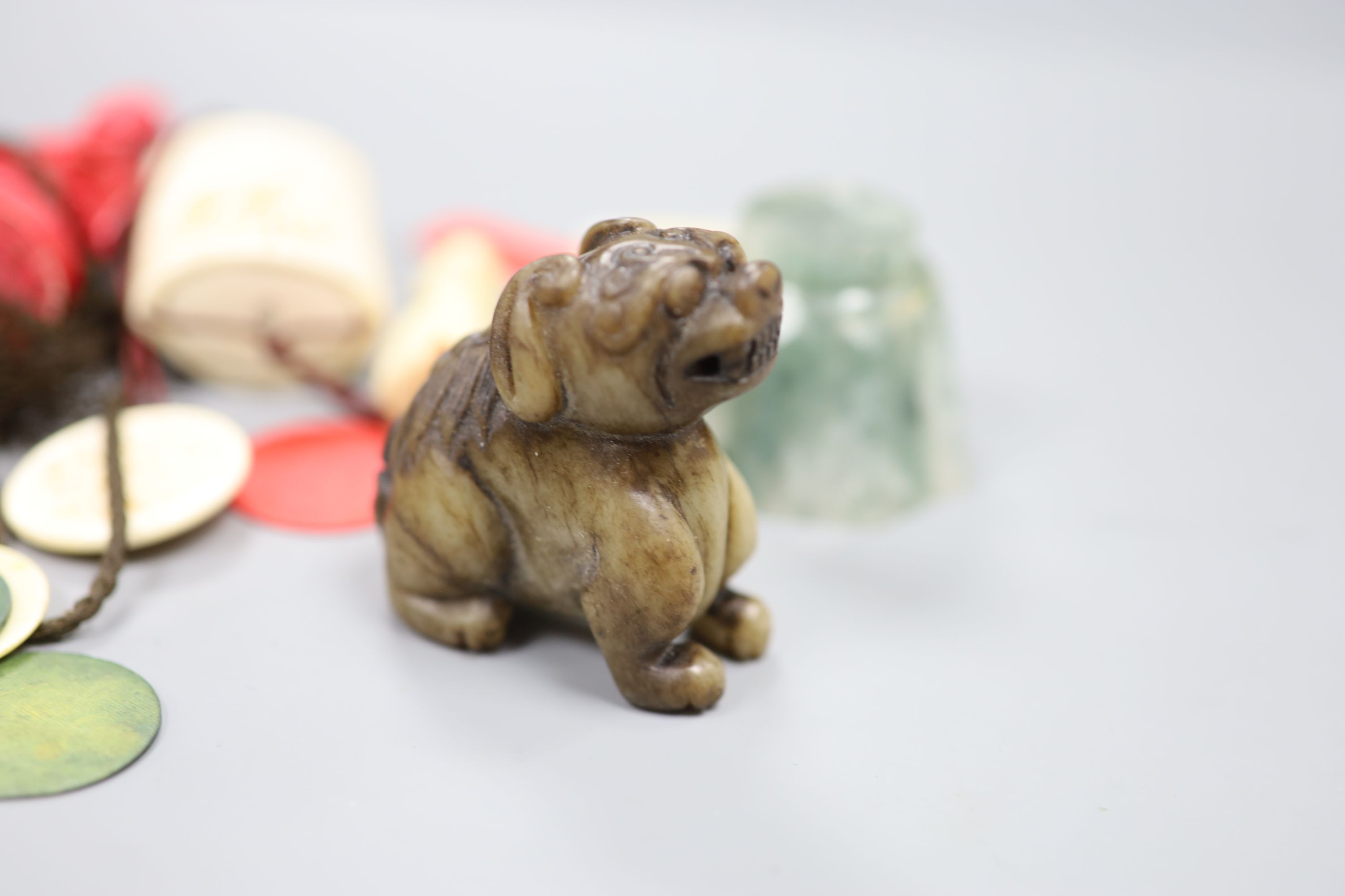A quantity of hardstone carvings and mixed Chinese collectables